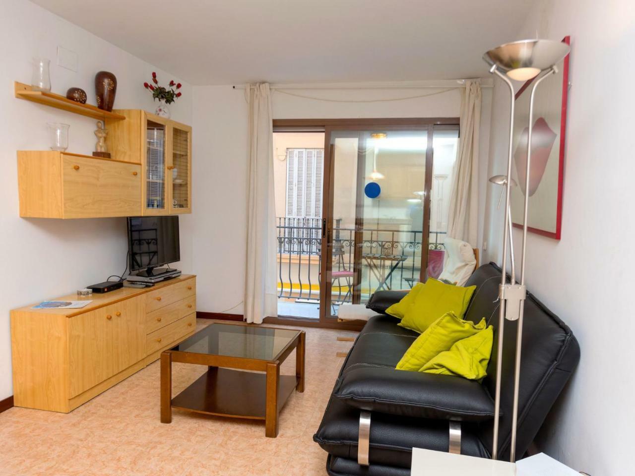 Apartment Primer De Maig By Interhome Ситжес Екстериор снимка